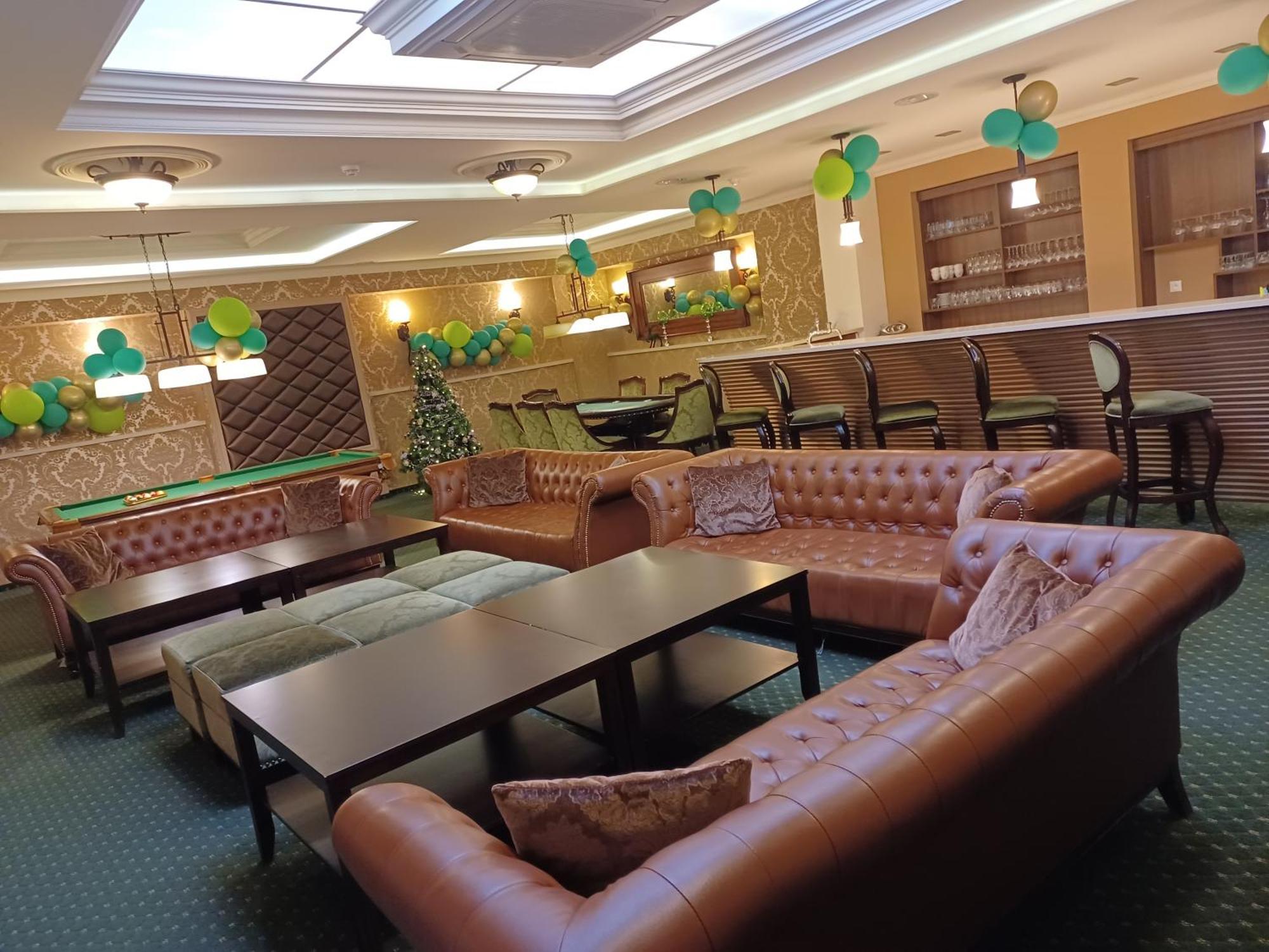 Hotel Dvorana Karlovy Vary Luaran gambar