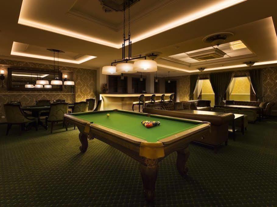 Hotel Dvorana Karlovy Vary Luaran gambar