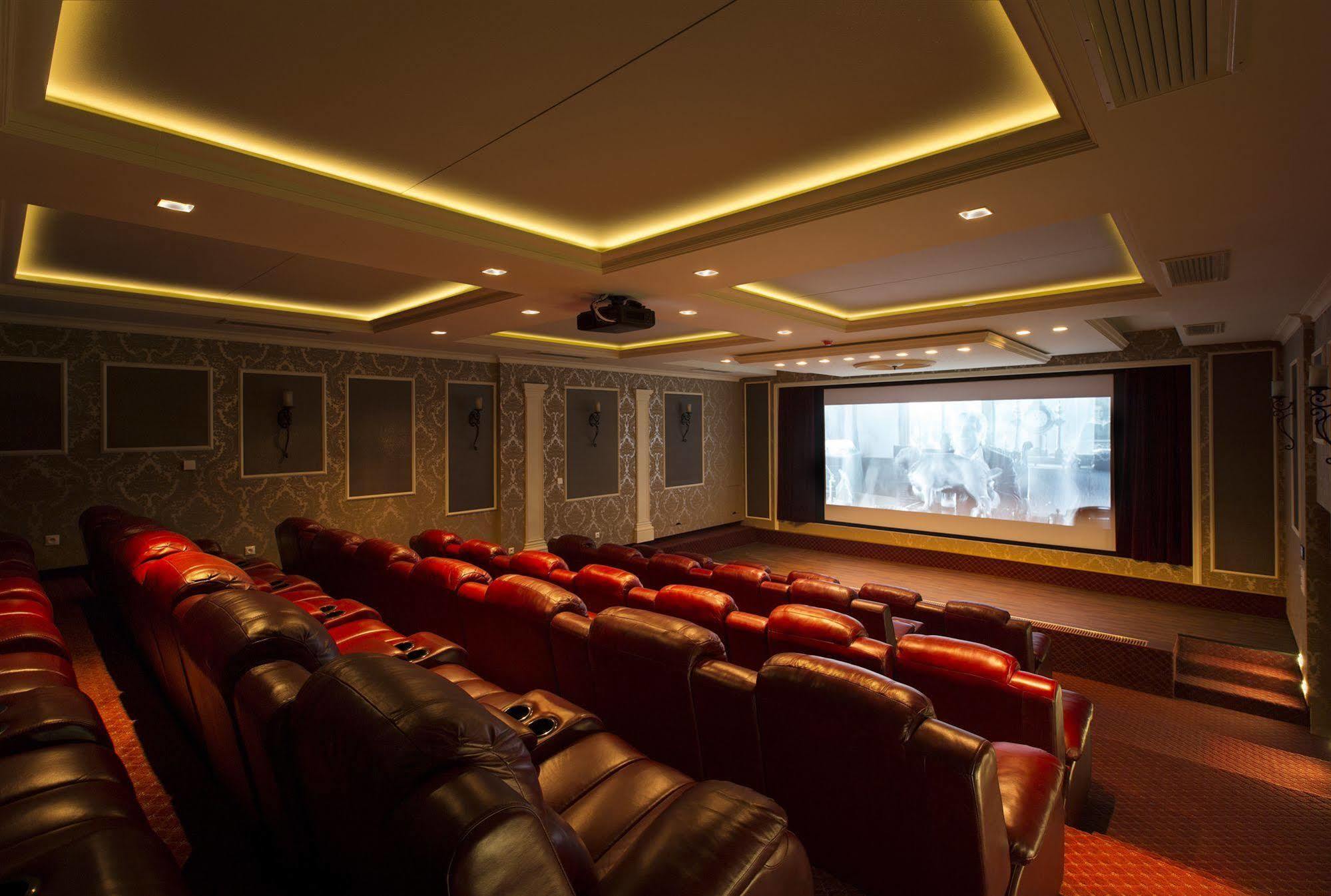 Hotel Dvorana Karlovy Vary Luaran gambar