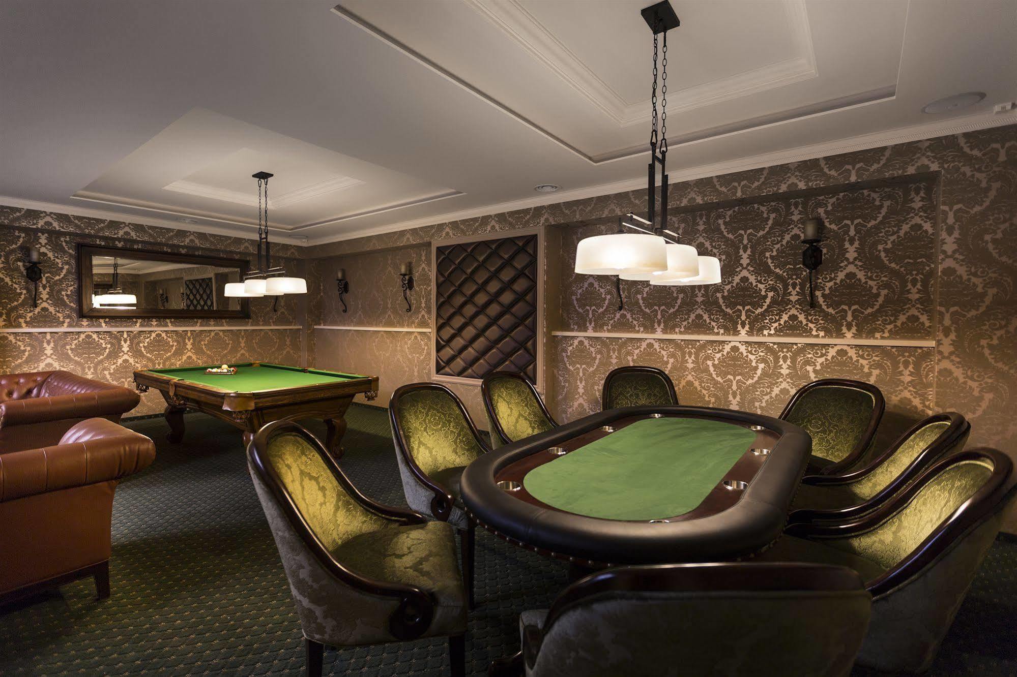 Hotel Dvorana Karlovy Vary Luaran gambar